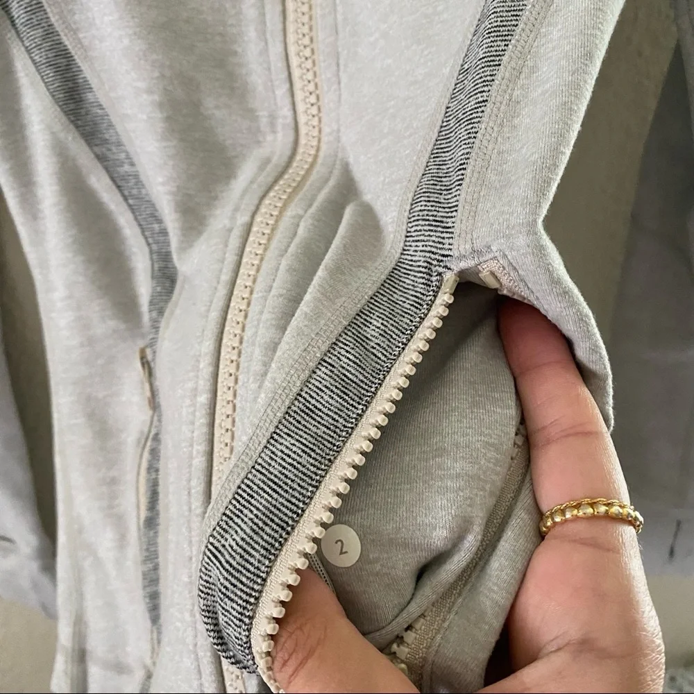 lululemon athletica Light Gray Full‑Zip Jacket